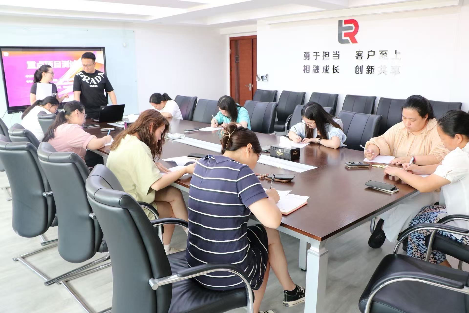 業(yè)務(wù)通關(guān)，誰(shuí)與爭(zhēng)鋒|天仁人力招聘專(zhuān)員迎來(lái)年度“大考”