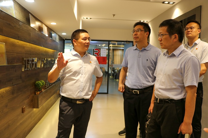 1661233036278819.jpg 1661233036278819.jpg